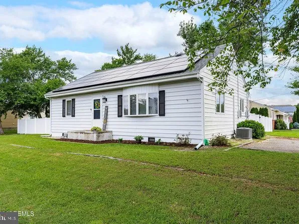552 Lloyd Rd, Toms River, NJ 08753