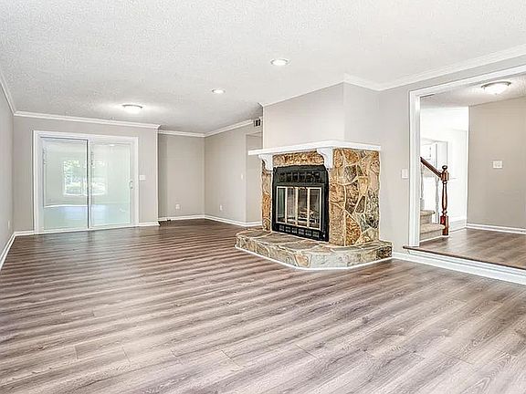 2nd image of 6191 Barcelona Dr