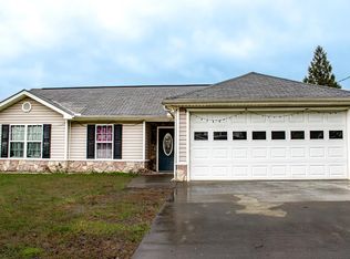 167 Bear Den Ct, Dalton, GA 30721