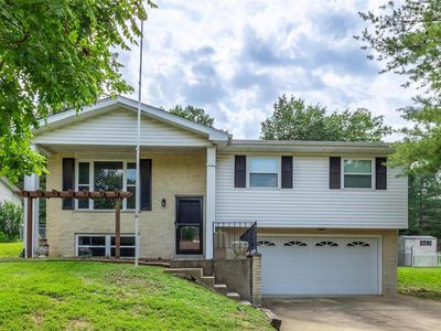27 Raintree Ct, Fenton, MO, 63026