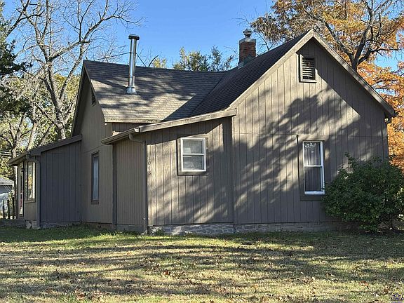 3rd image of 1048 Sunnyslope St