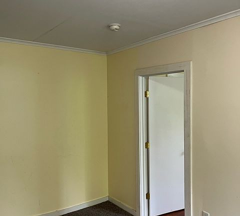 Living room with new carpet