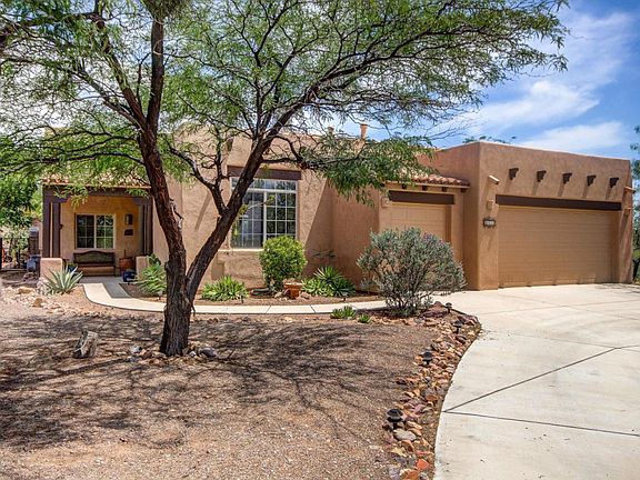 4th image of 866 E Florida Saddle Dr