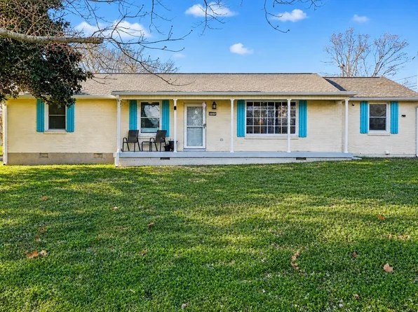 3002 Knud Dr, Columbia, TN 38401