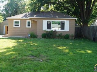 2309 SW Duncan Dr, Topeka, KS 66614