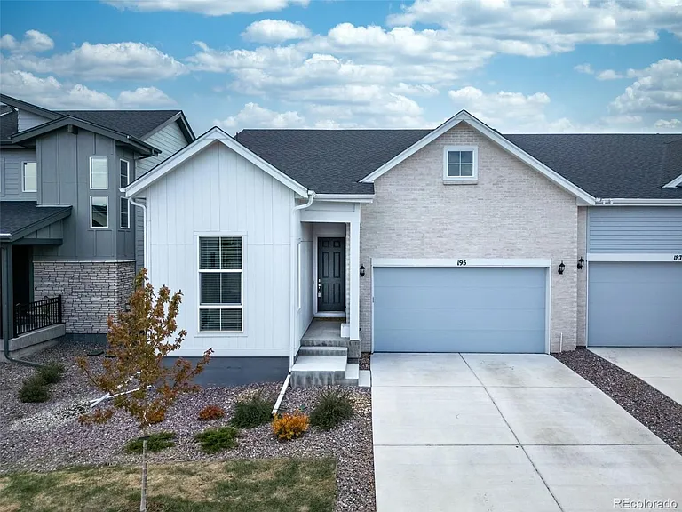 195 Silver Rock Trl — Photo 2