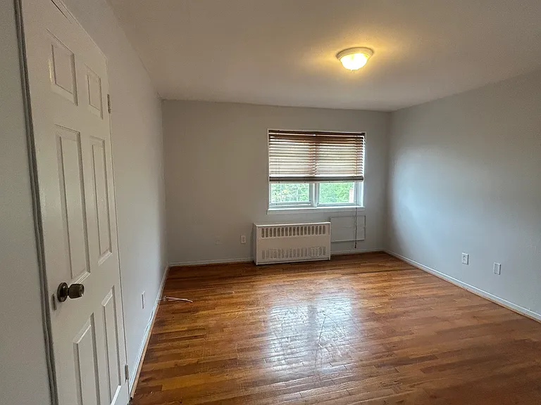 6-250 McLean Ave #6 — Photo 7