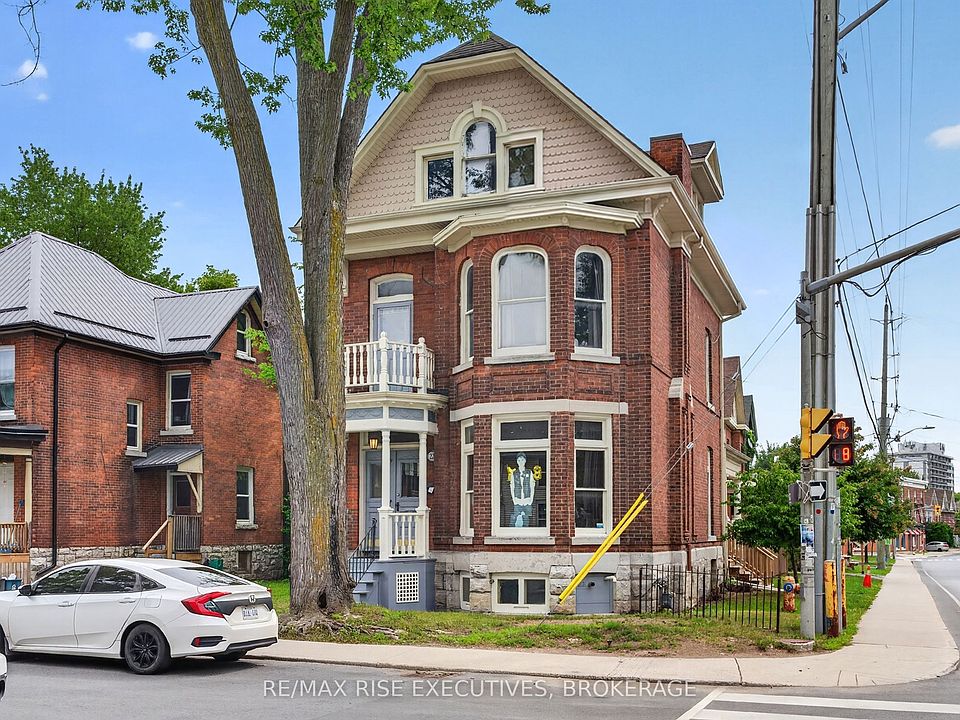 1st image of 229 Alfred St