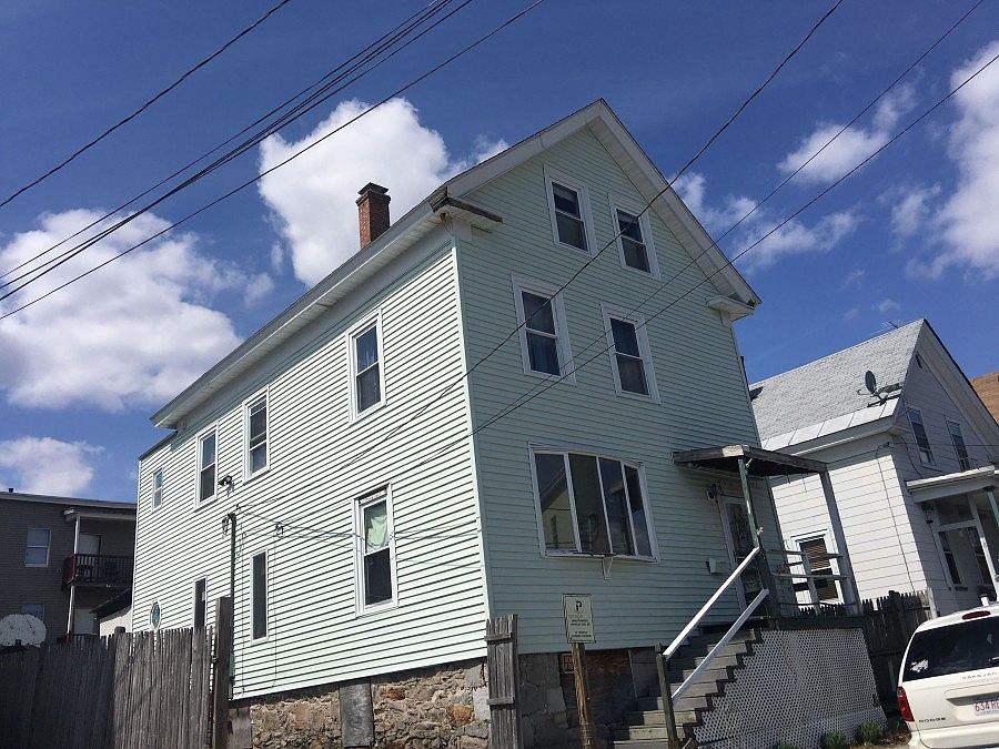 2nd image of 6 Lexington St