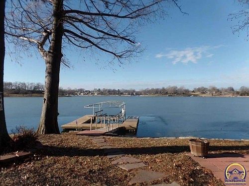 2nd image of 3341 SE Pawnee Dr