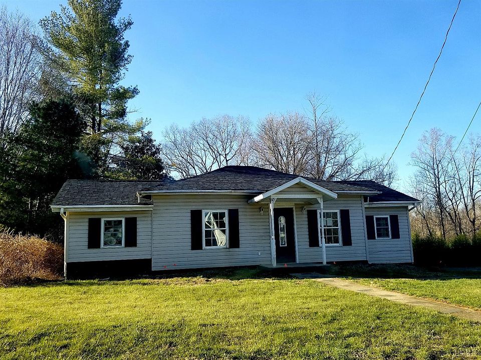 1st image of 615 Selene St