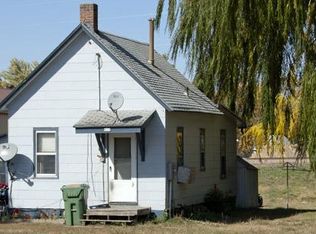 829 2nd St S, Brookings, SD 57006