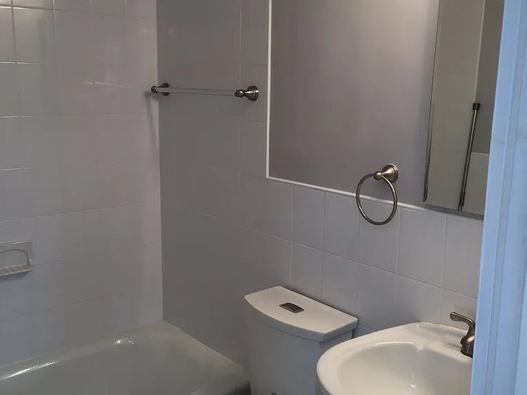 2308 Lombard Street — Photo 24