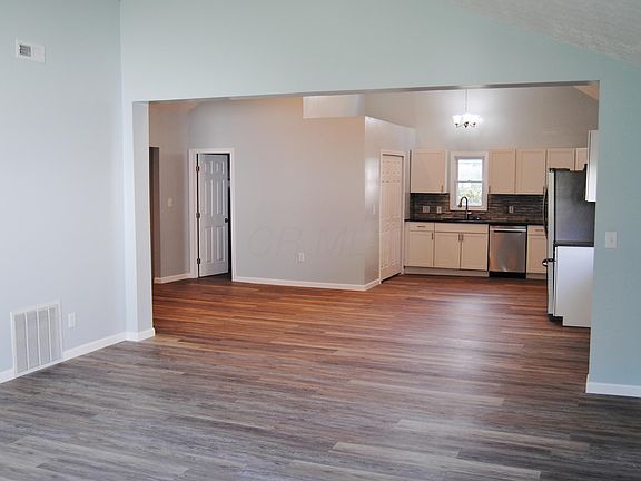 5th image of 333 S Weyant Ave