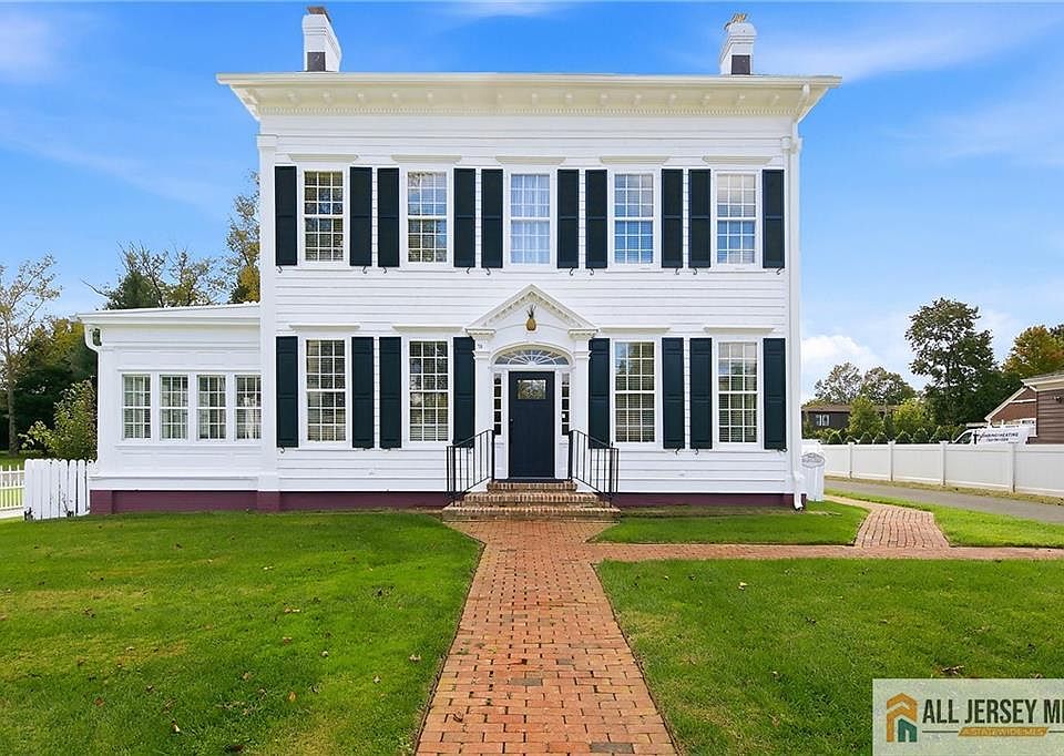 1st image of 78 Court St