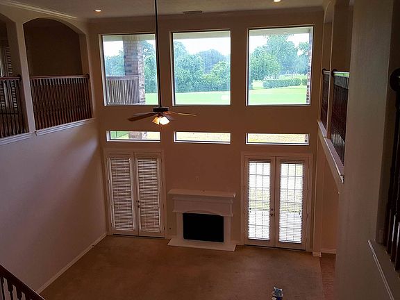 2nd image of 11010 S Country Club Green Dr