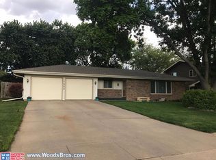 1503 N 1st St, Seward, NE 68434