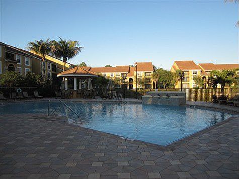 5th image of 7960 Preserve Cir APT 614