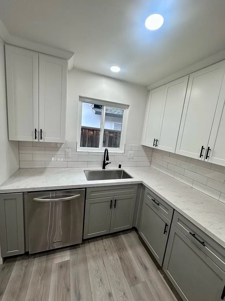 Brand new kitchen, tons of cabinet space - 3573 Falcon Dr