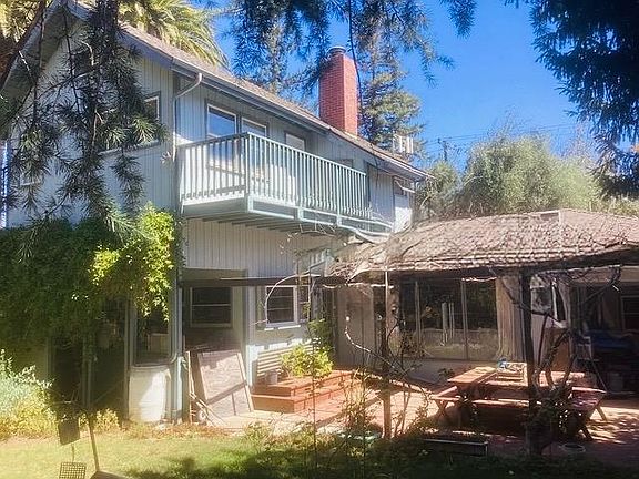 2nd image of 1280 Grant Rd