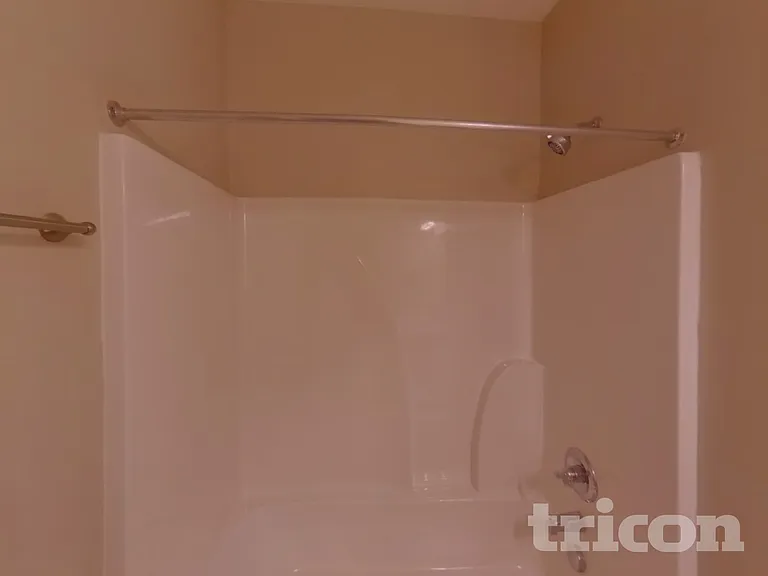 5105 Cloverhill Dr — Photo 20