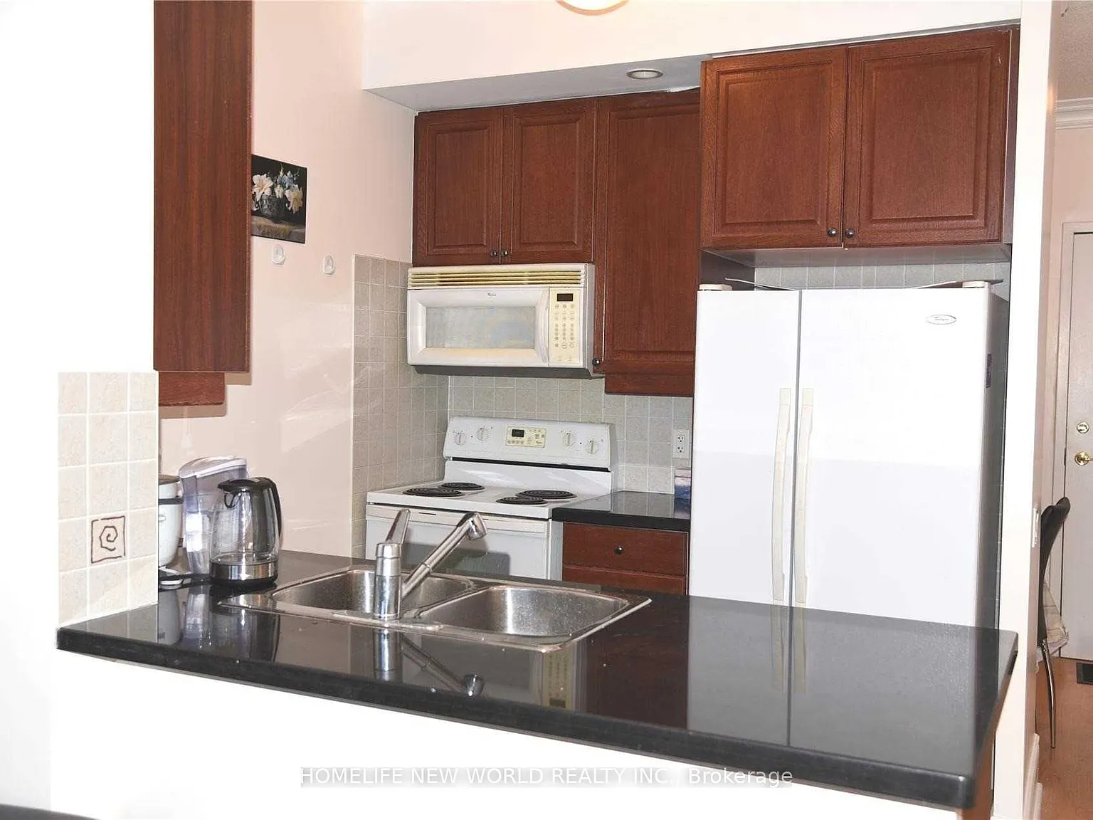 2 bed, $2,500 — Photo 4