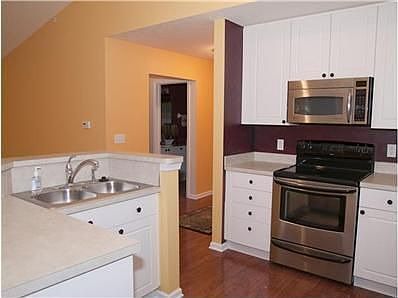5th image of 760 Hidden Springs Dr