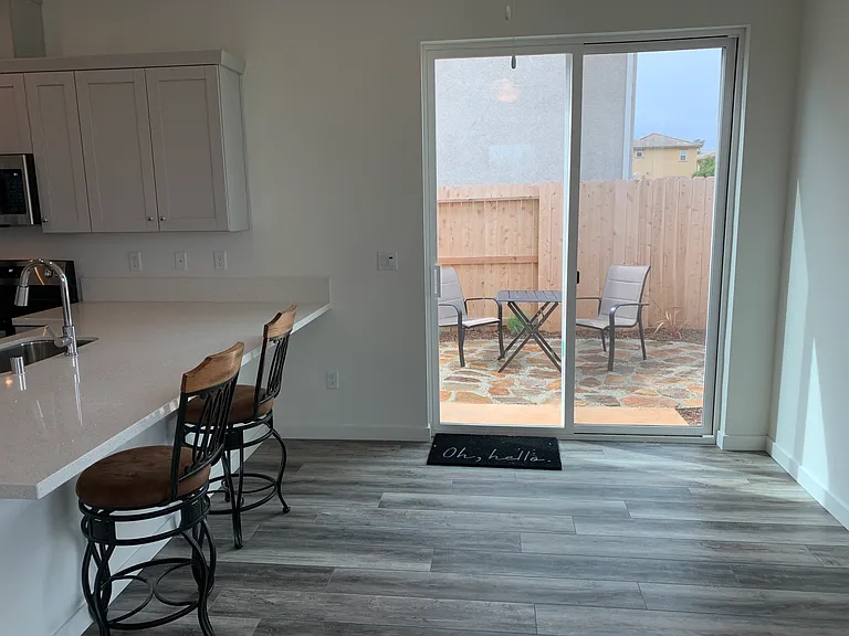 2261 Milano Trl — Photo 5