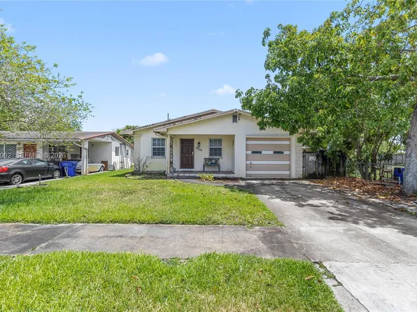 6330 Funston St, Hollywood, FL 33023