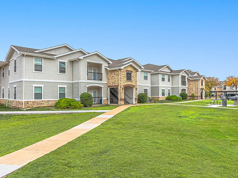 Rosemont at Mayfield Villas — Photo 14