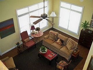 4th image of 112 Cobblestone Ct