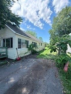 4th image of 39 Woodworth Rd