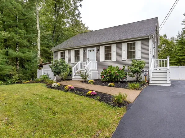486 South St, Holbrook, MA 02343