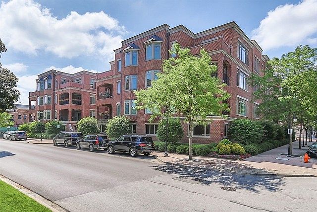 1st image of 180 W Benton Ave Unit 306