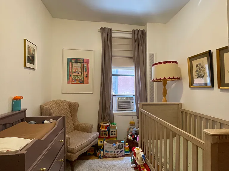 423 16th St #15 — Photo 7