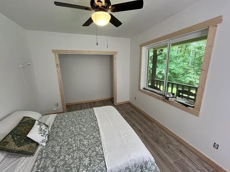 7872 Oscar Green Rd — Photo 4