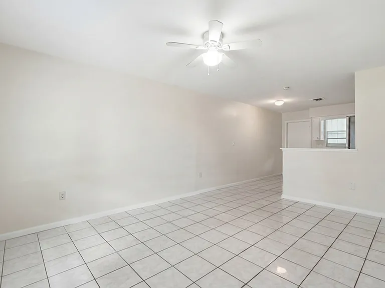 1195 S Alhambra Cir #1 — Photo 10