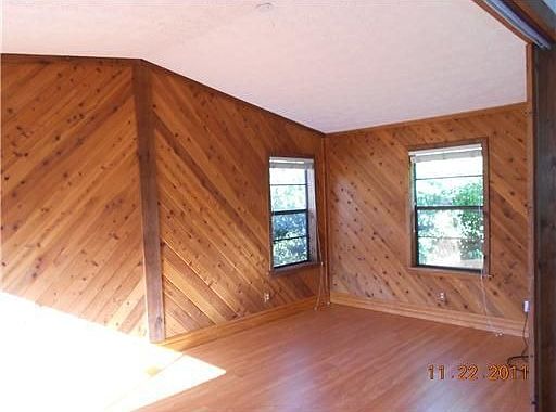 Home For Sale In Port saint lucie