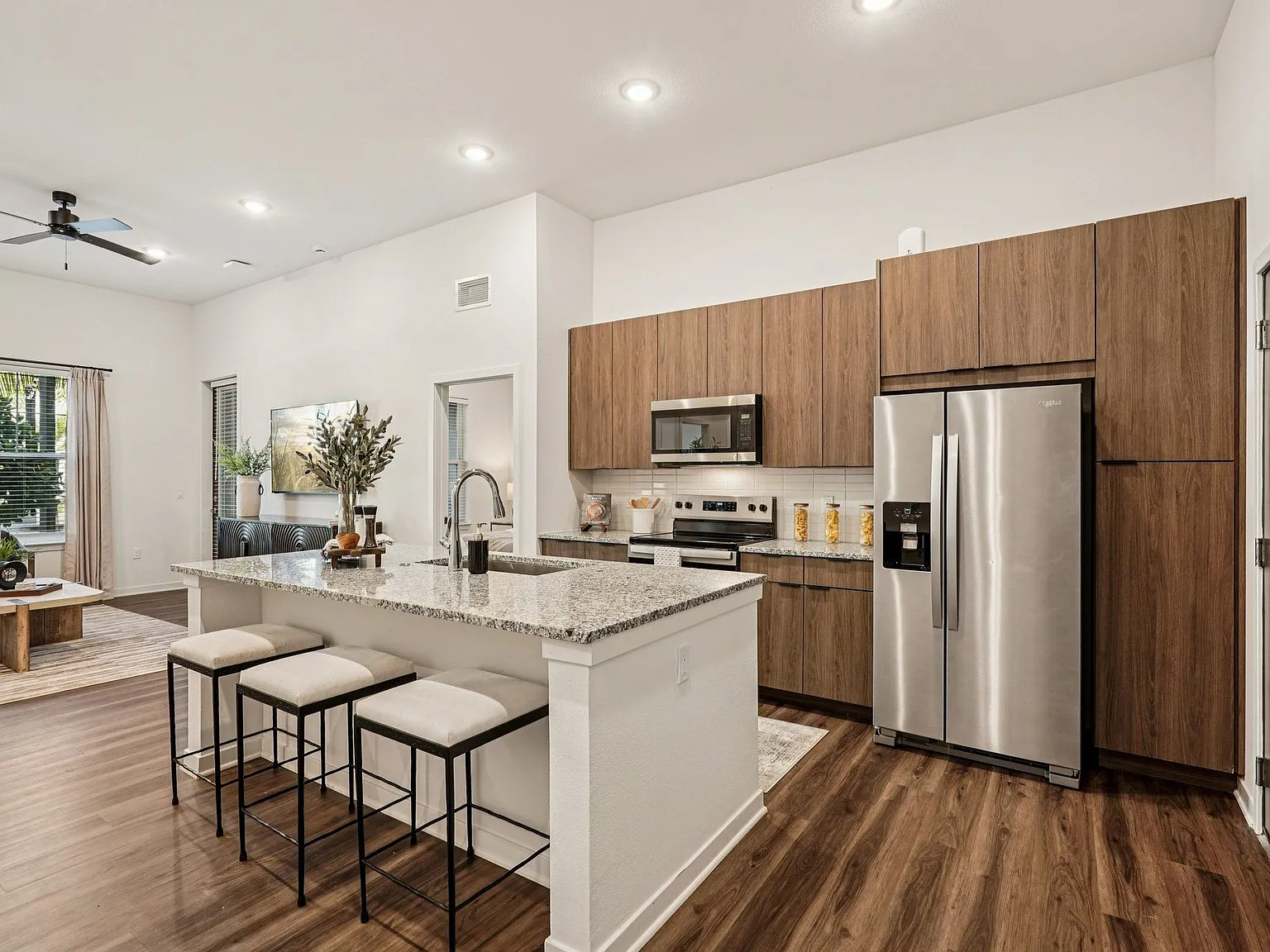 The Stadler Luxury Apartments — Photo 4