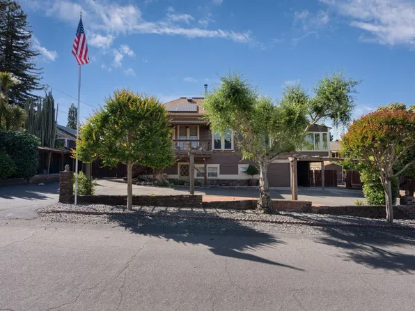 21436 Minnie Street, Geyserville, CA 95441