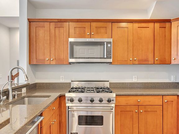 2nd image of 7400 River Rd APT 419