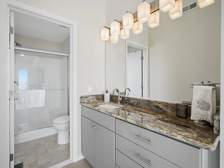815 E Brigantine Ave #7 — Photo 17