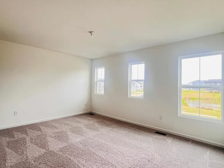 108 Mora Blvd — Photo 22