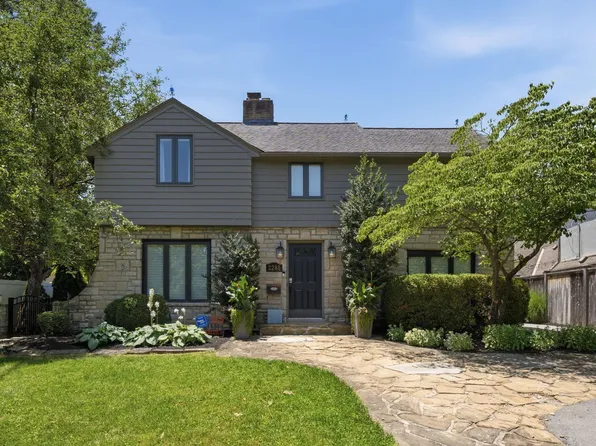 2281 Northwest Blvd, Upper Arlington, OH 43221