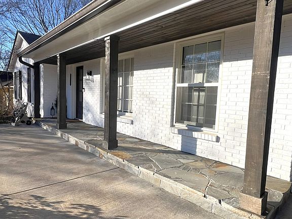 4th image of 250 W Lawnwood Dr