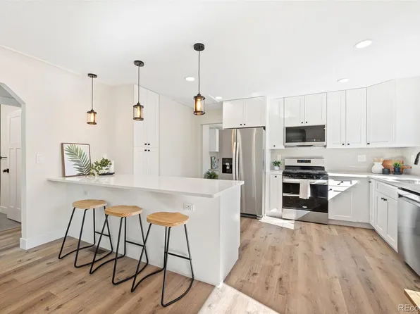 11515 E 17th Avenue, Aurora, CO 80010