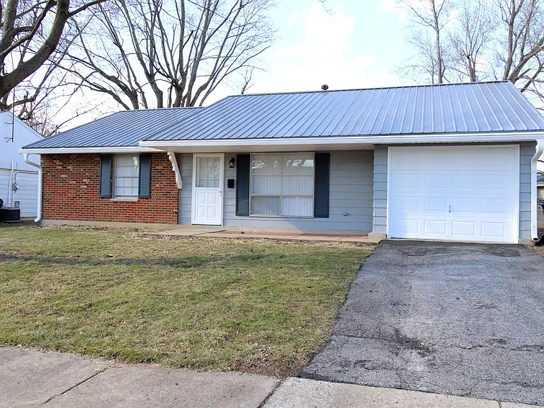 1804 Atkinson Dr — Photo 11