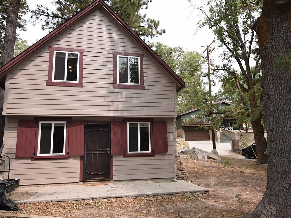 1st image of 33231 Holcomb Creek Dr