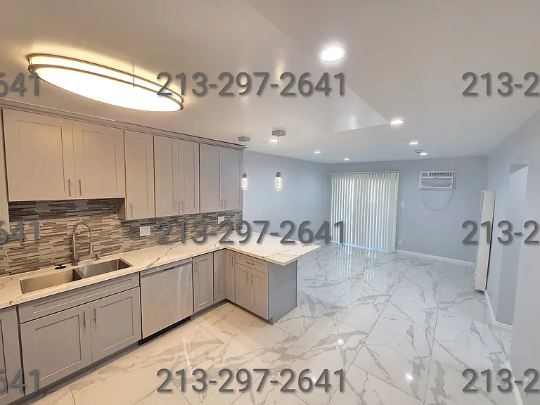 2611 Bellevue Ave #103 — Photo 7