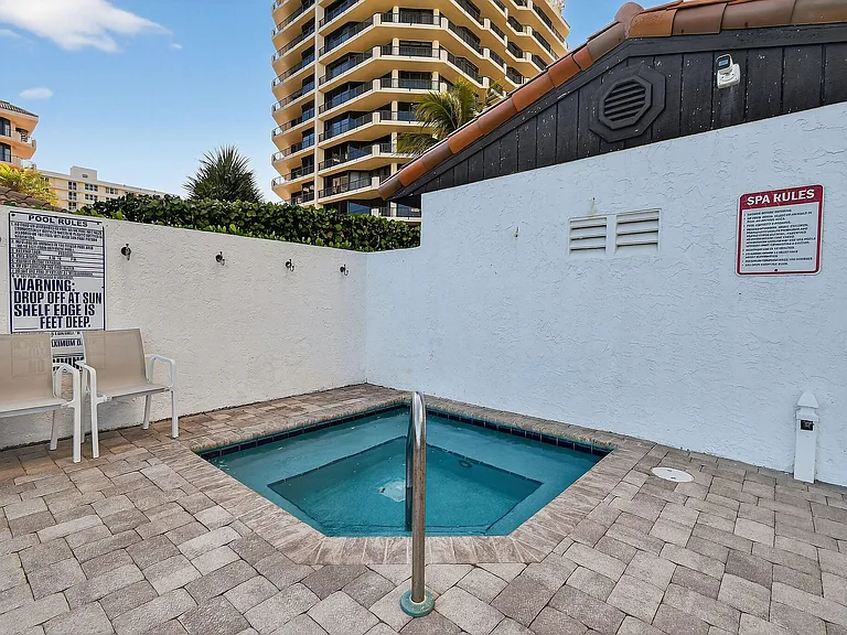 600 Ocean Dr #6002C — Photo 26